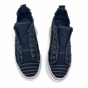 Yoki Black Distressed Canvas Slip-On Shoes Size 9-9.5 Streetwear
